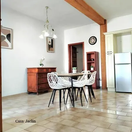 Mancaversa Centro, 200m Mare Apartment